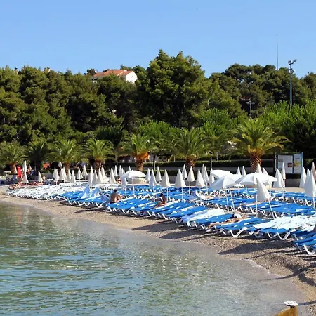Family Friendly With A Swimming Pool Podstrana, Split - 15040