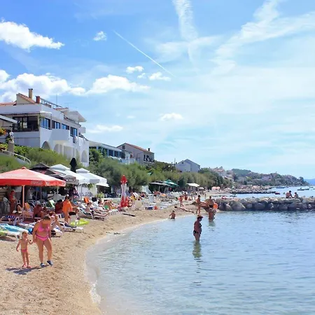 Family Friendly With A Swimming Pool Podstrana, Split - 15040 Apartment *